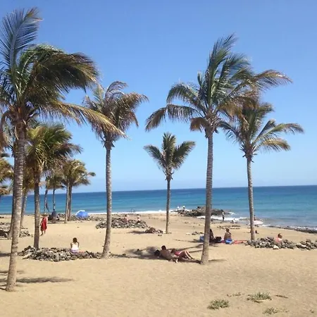In Puerto Del Carmen Sleeps 5 With Pool&air Con *